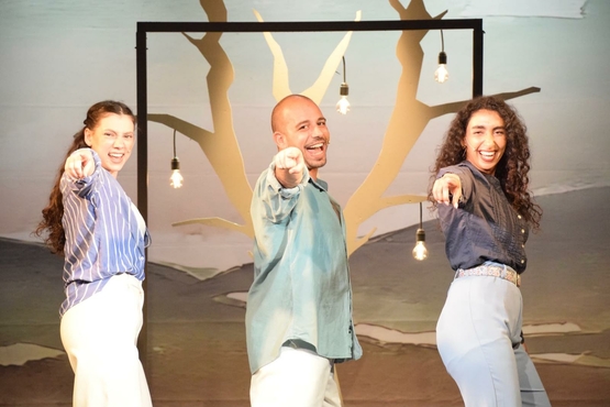 תמונת מופע: "עוד יבוא היום "- מופע מוזיקלי